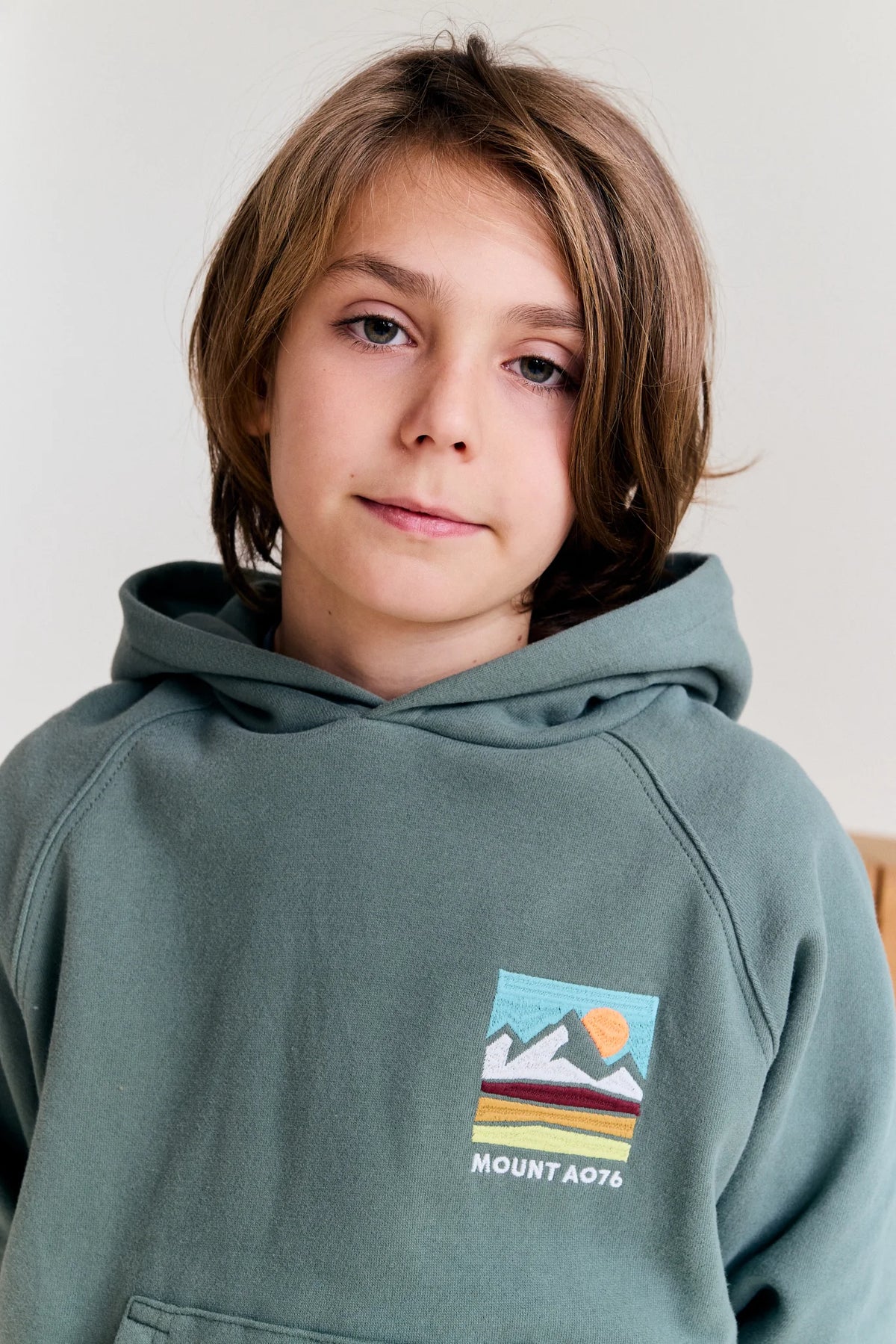 A076 - clyde hoodie hills