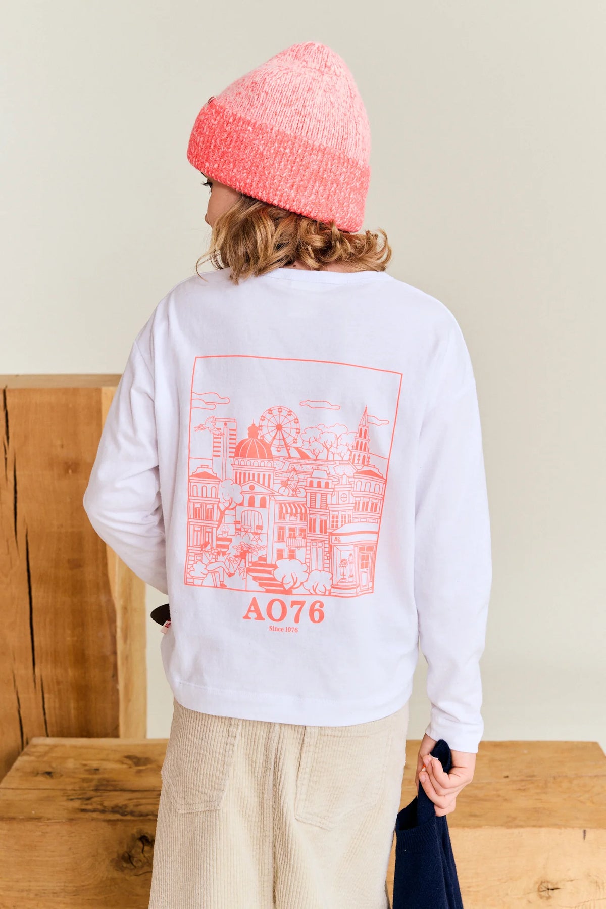 A076 - tess hat