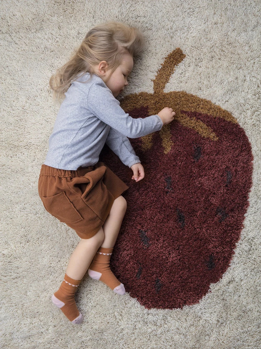 Fruiticana Tufted Rug  - Strawberry