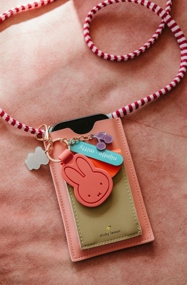 Nijntje - miffy bright | Bag charm - Koraal