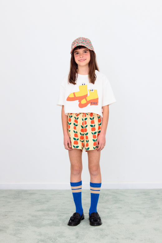 Walk Graphic Crop Tee Off White