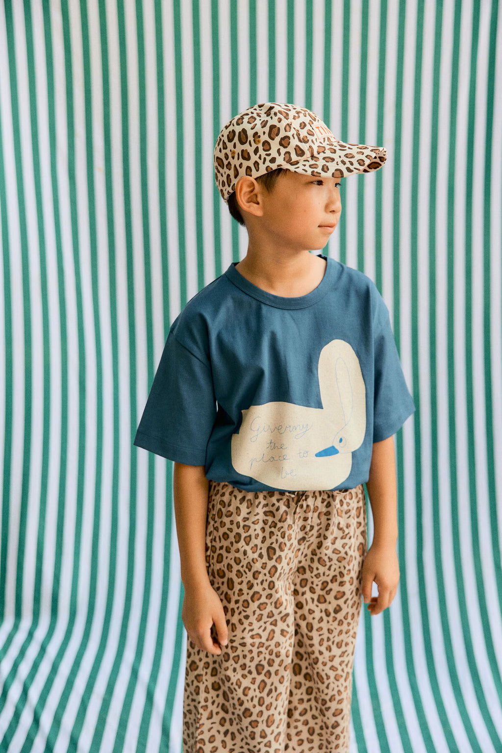 SWAN GRAPHIC TEE *light navy*
